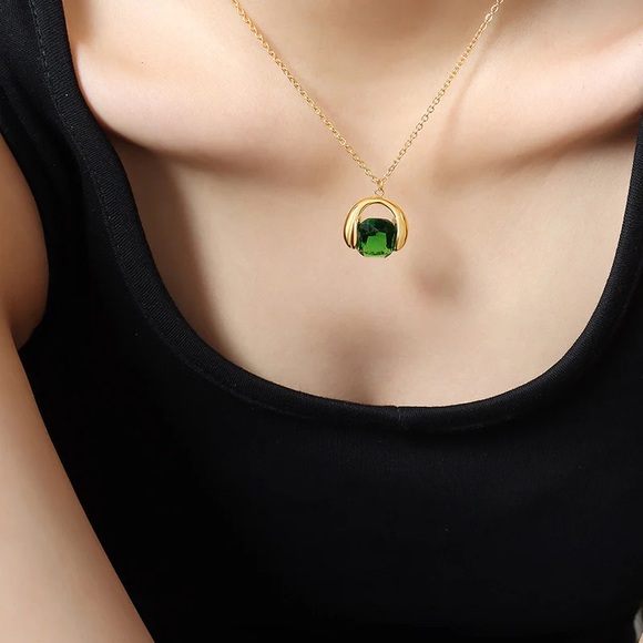18K Gold Plated Swarovski Crystal Necklace*Green Emerald Necklace*CZ*ML - Picture 4 of 5